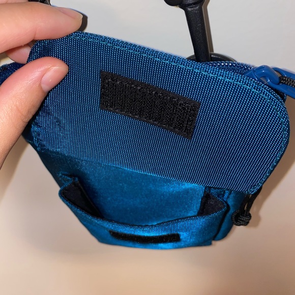 Supreme - Picture 8 of 8